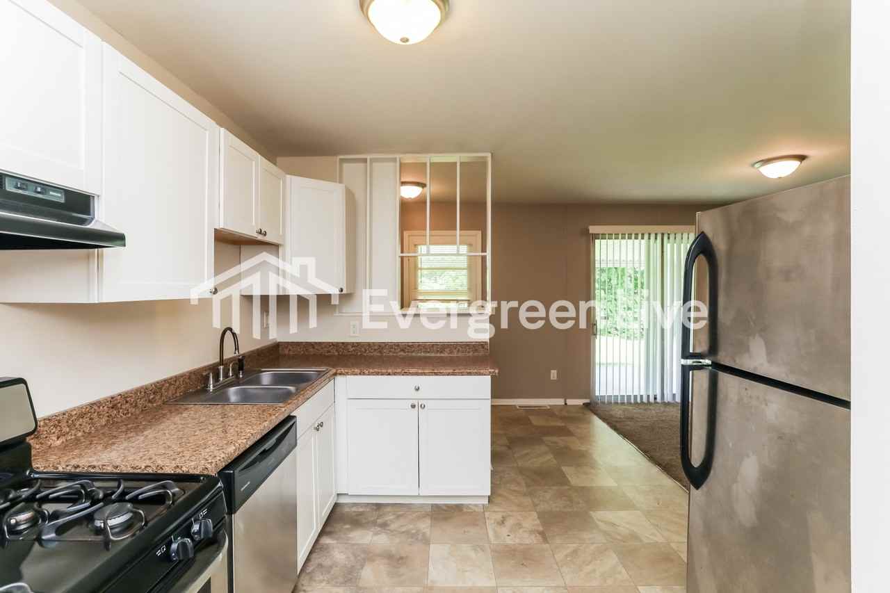 774 Crowden Dr - Photo 7 of 15