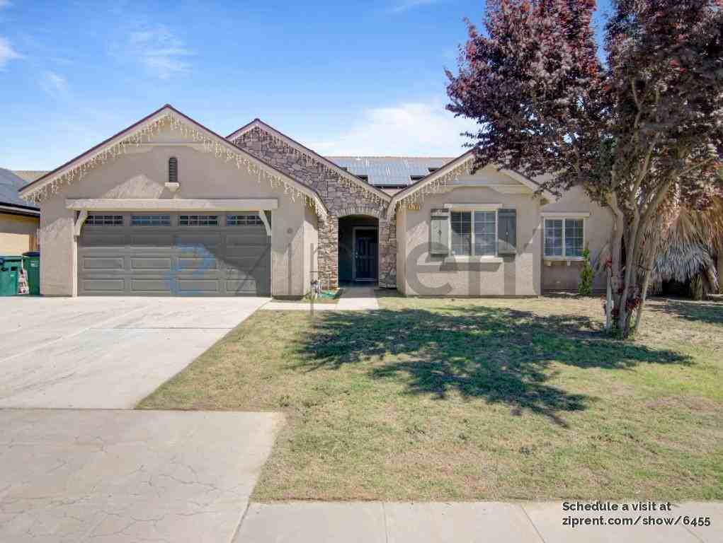 1122 Marc Ave
