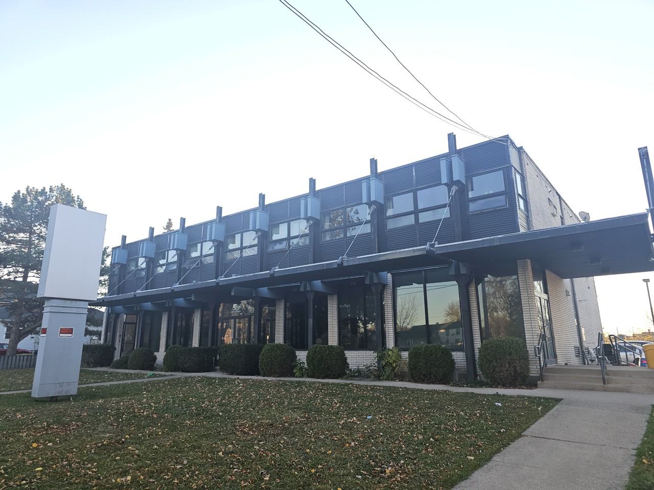 59 Empire St - Photo 2 of 11