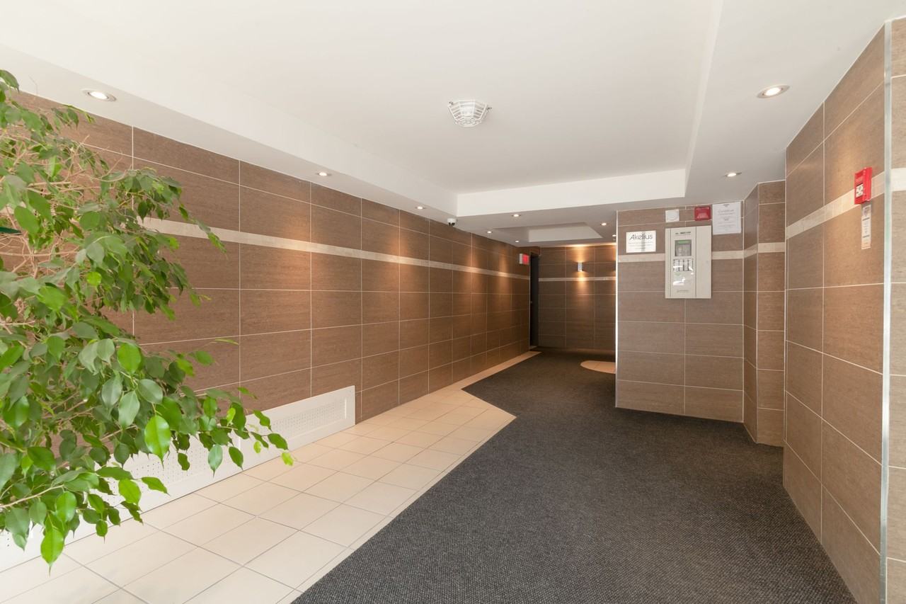 4570-4590 Queen Mary - Photo 6 of 50