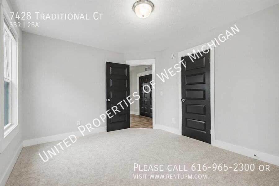 7428 Traditional Ct Se - Photo 4 of 18