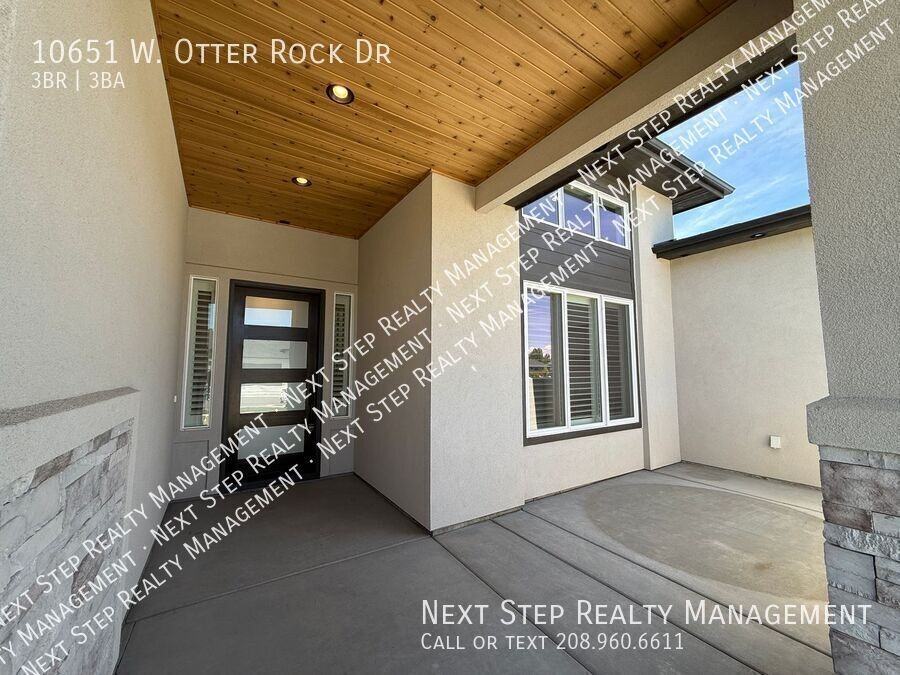 10651 W Otter Rock Dr - Photo 2 of 34