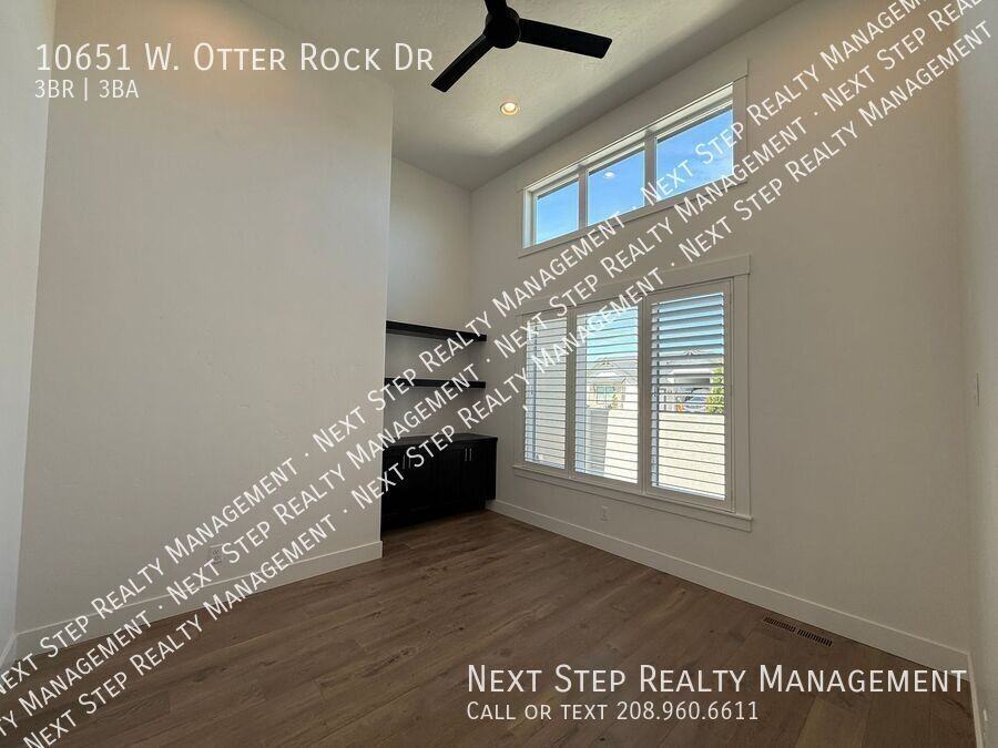 10651 W Otter Rock Dr - Photo 4 of 34