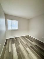 featured image of 405 W Donald St