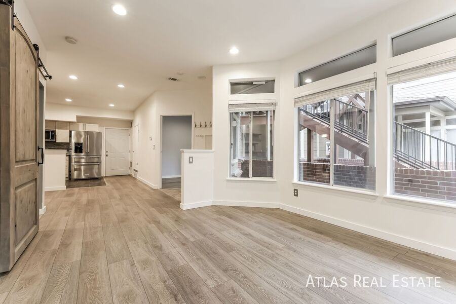 6001 S Yosemite St #H102 - Photo 3 of 29