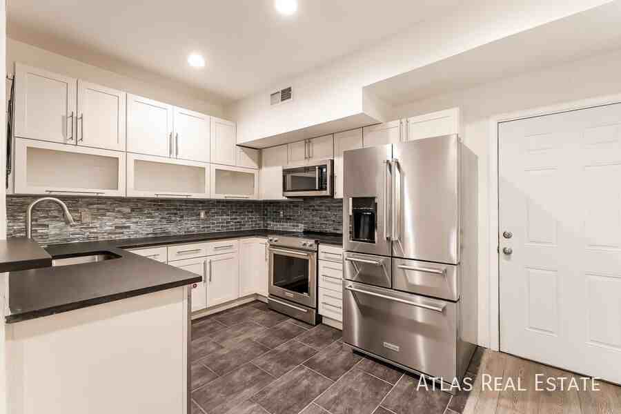6001 S Yosemite St #H102 - Photo 6 of 29