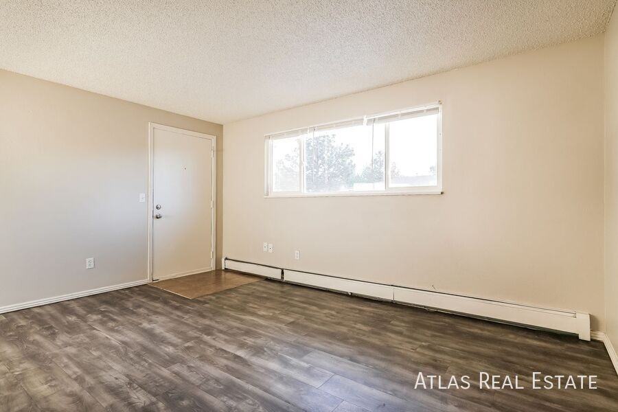 920 Bishop Ct #A - Photo 3 of 17