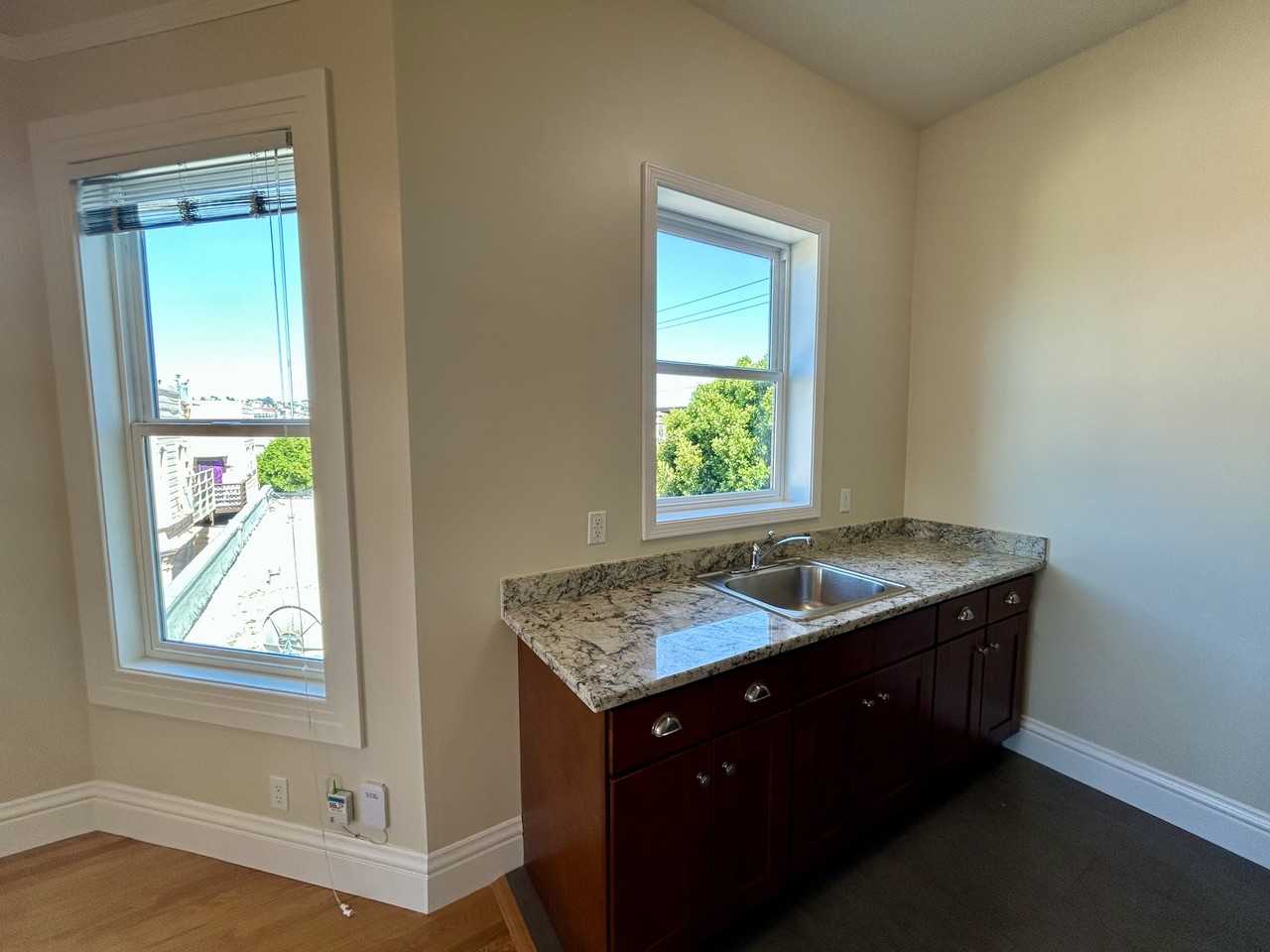 3220 23rd St #B - Photo 6 of 18