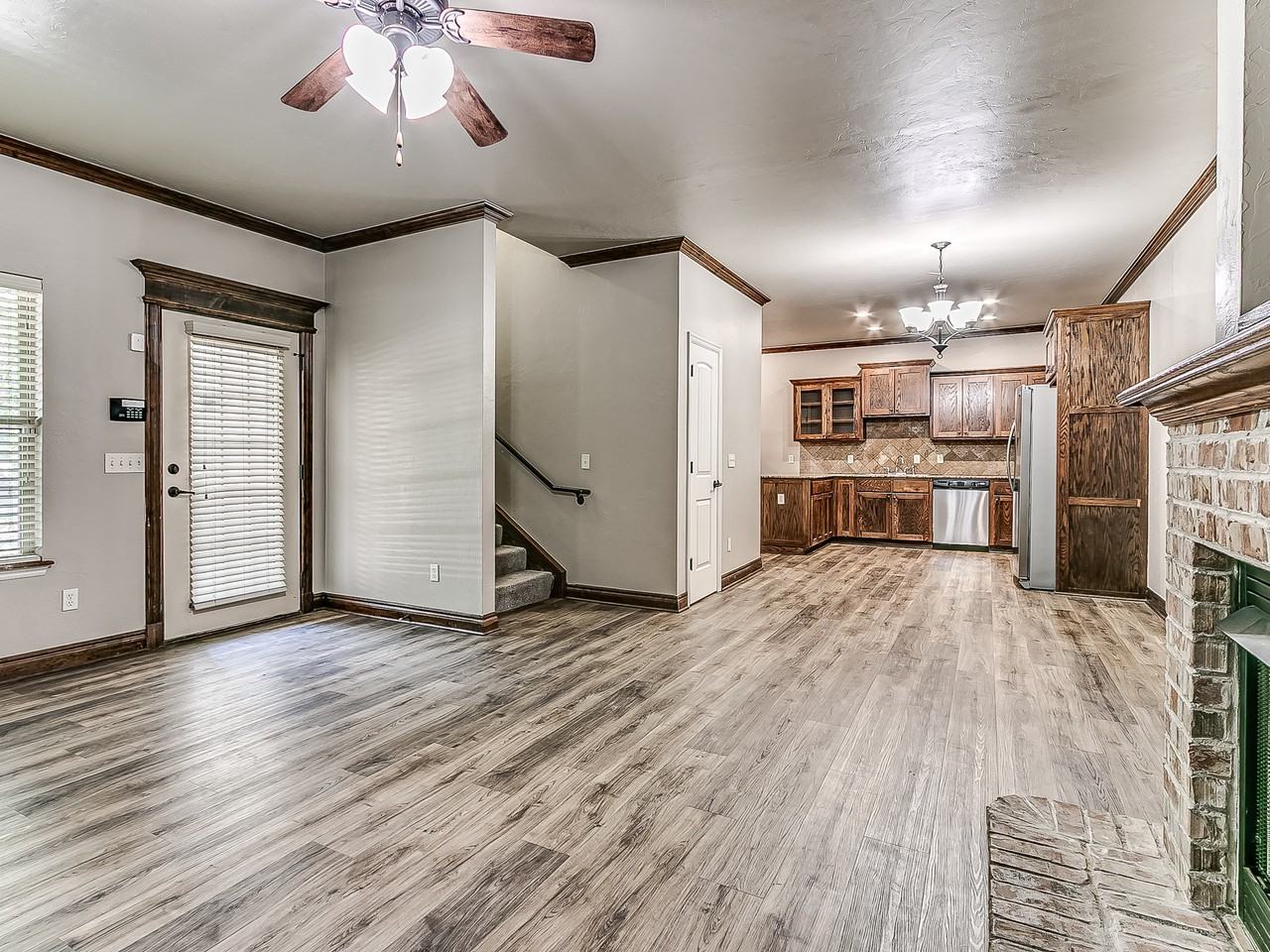 1700 Ne 8th St #NA - Photo 5 of 49