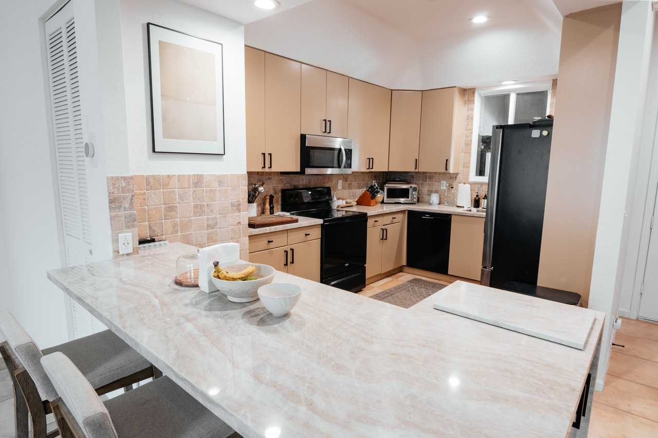 4619 Poinciana St #2A - Photo 2 of 14