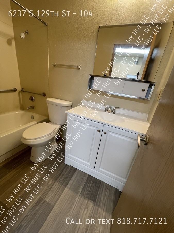 6237 S 129th St #104 - Photo 6 of 6