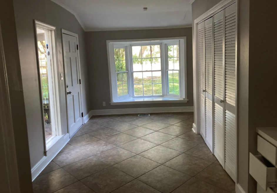 640 Plymouth St - Photo 5 of 16