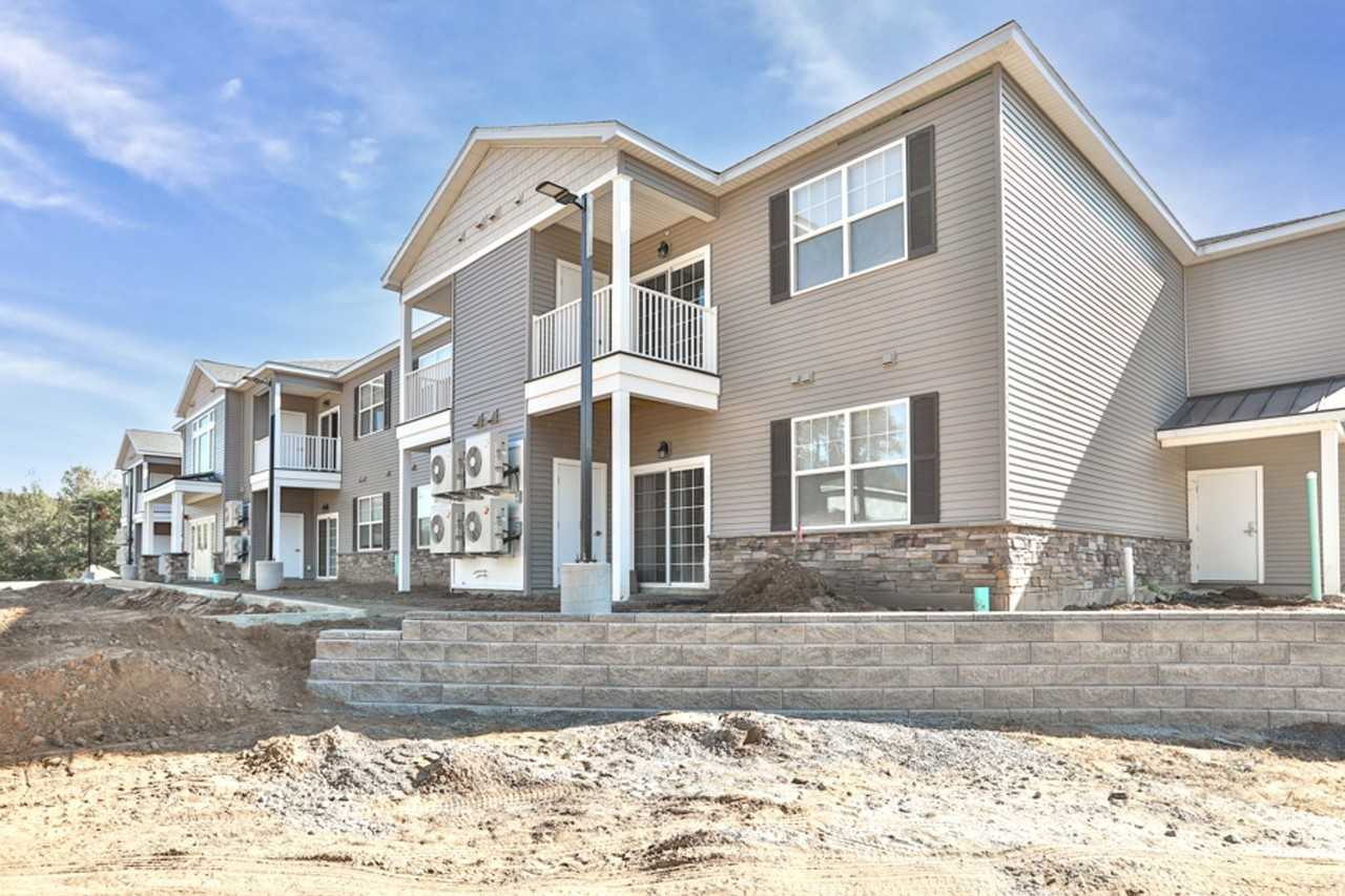30 Pine Lane Apartments - Photo 5 of 22