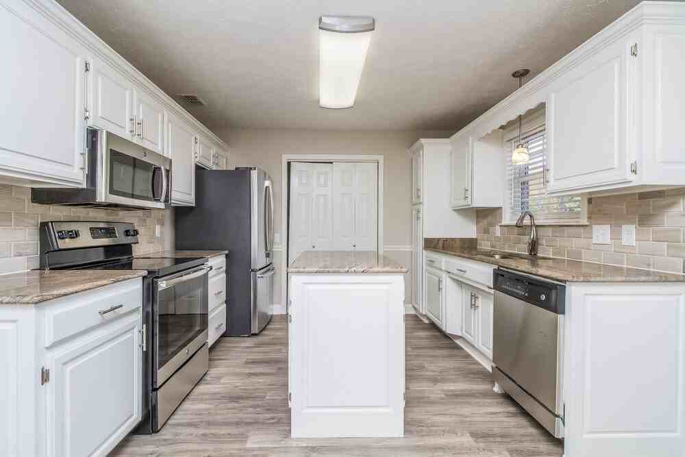 713 Almondwood Pl - Photo 6 of 16