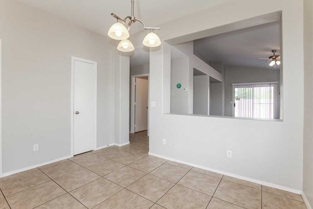 14601 N 154th Ave - Photo 6 of 16
