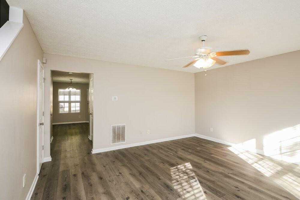 4059 Browne Ct - Photo 7 of 17