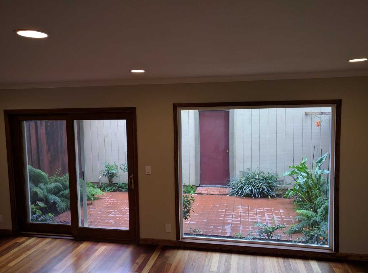 1566 Capri Dr - Photo 5 of 16