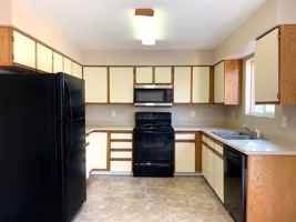 featured image of 1700 Erin Ct #B
