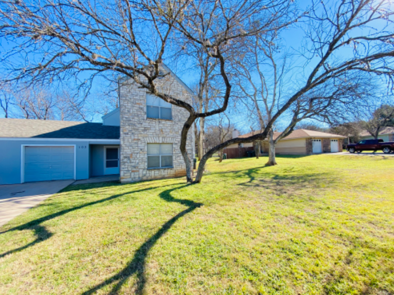 103 Hughson Ct - Photo 4 of 19