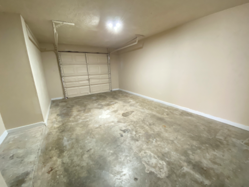 103 Hughson Ct - Photo 4 of 17