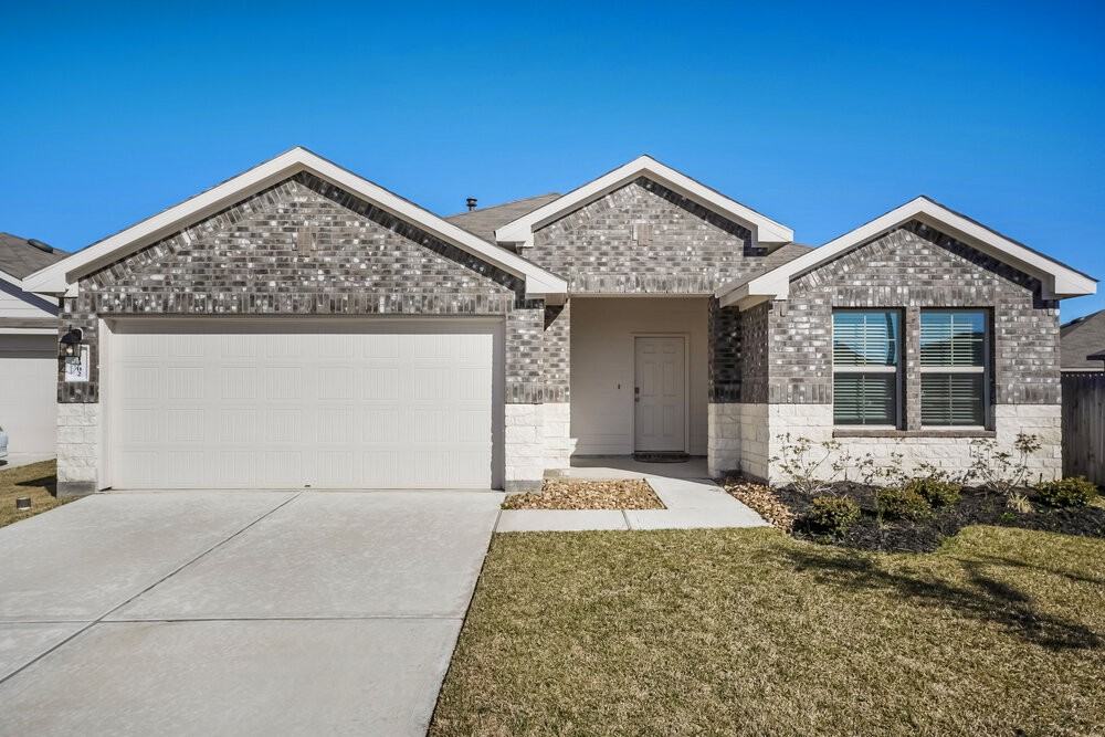 21302 Brookwood Crescent Dr
