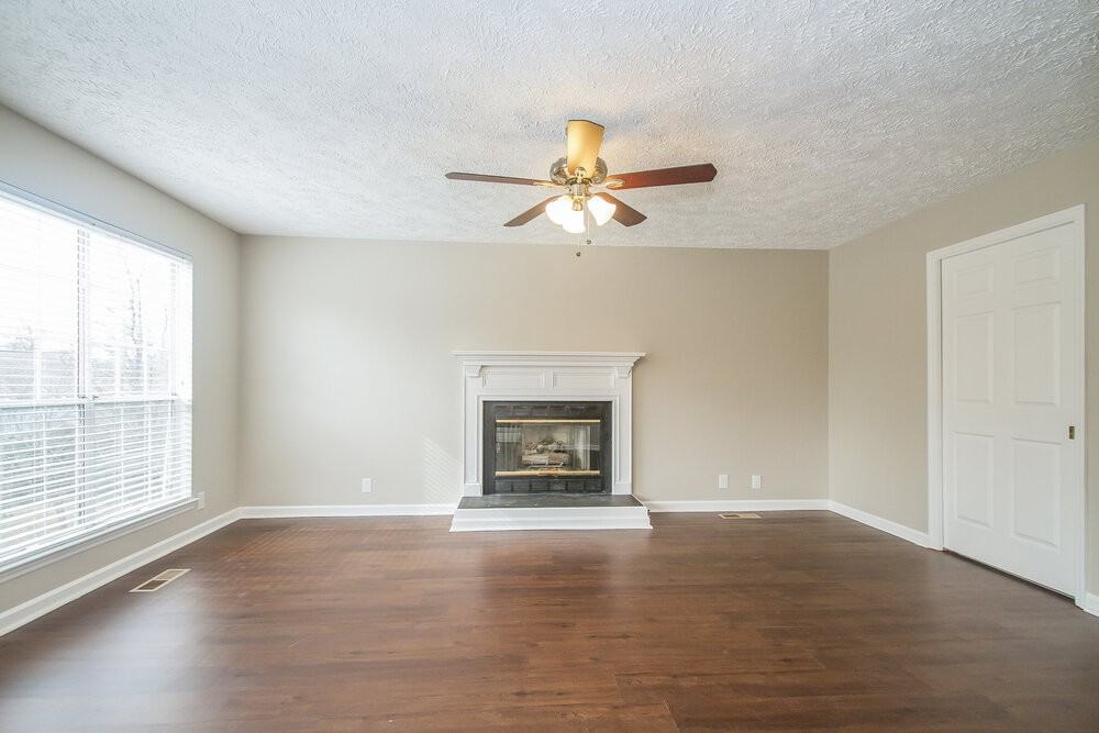 6005 Bradford Hills Dr - Photo 3 of 15