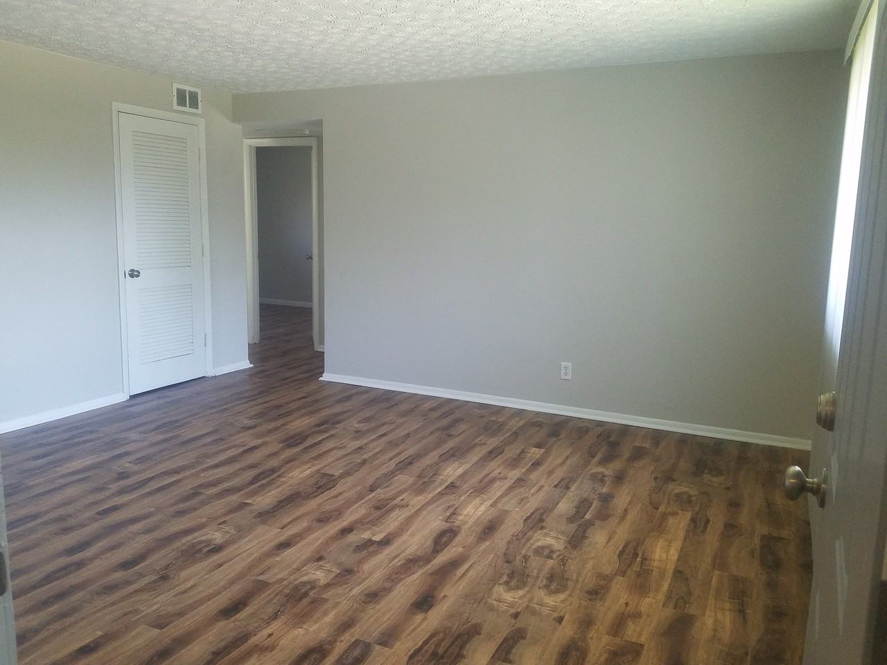 816 Moon Rd #D - Photo 2 of 6