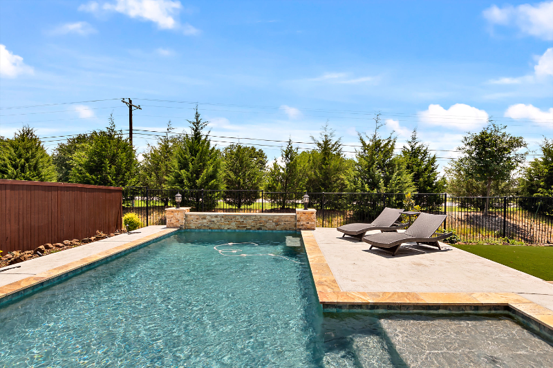 1617 Snapdragon Ct - Photo 3 of 47