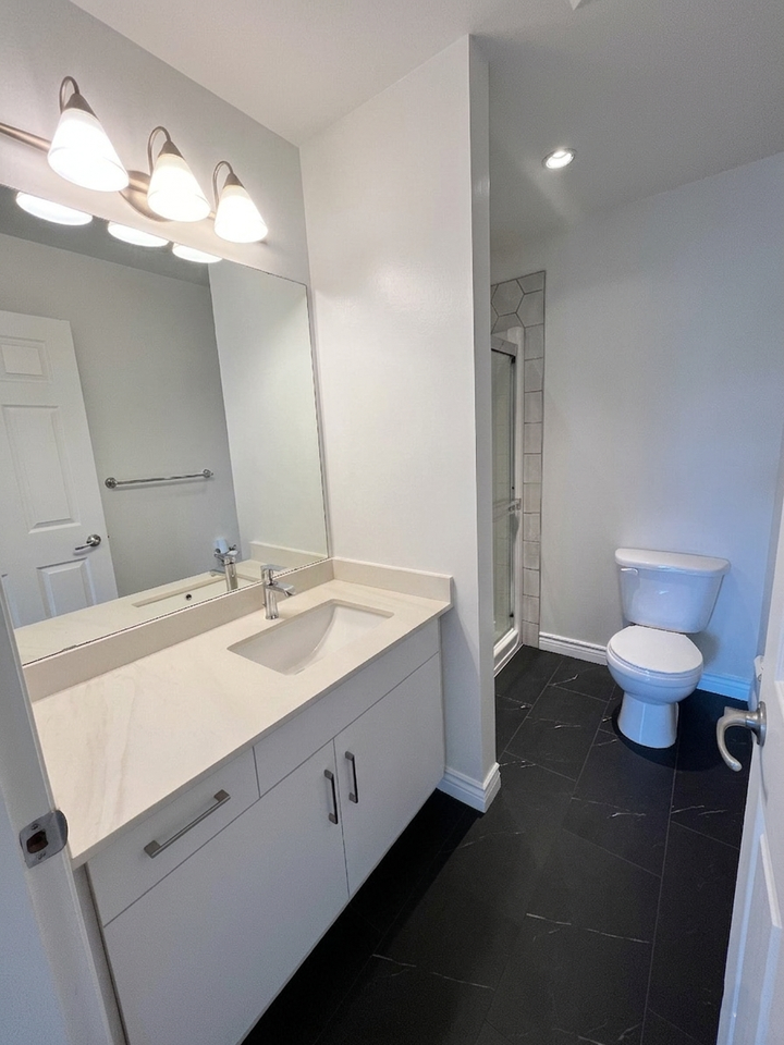 9108 Mary Street #107 - Photo 5 of 10