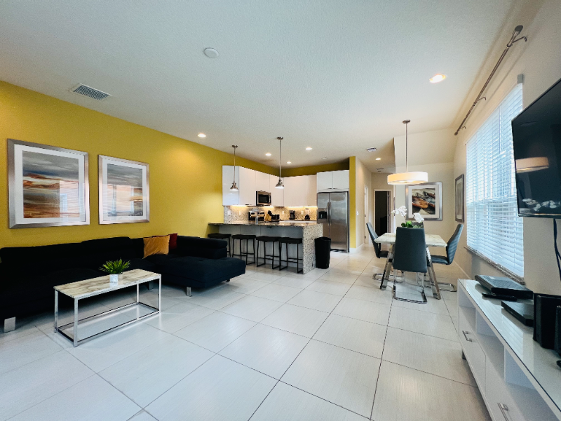 1613 Tranquil Ave - Photo 5 of 23
