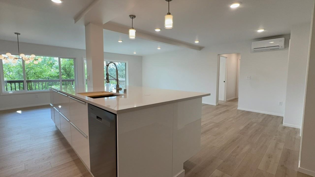 504 S Coeur Dalene St #2 - Photo 4 of 20