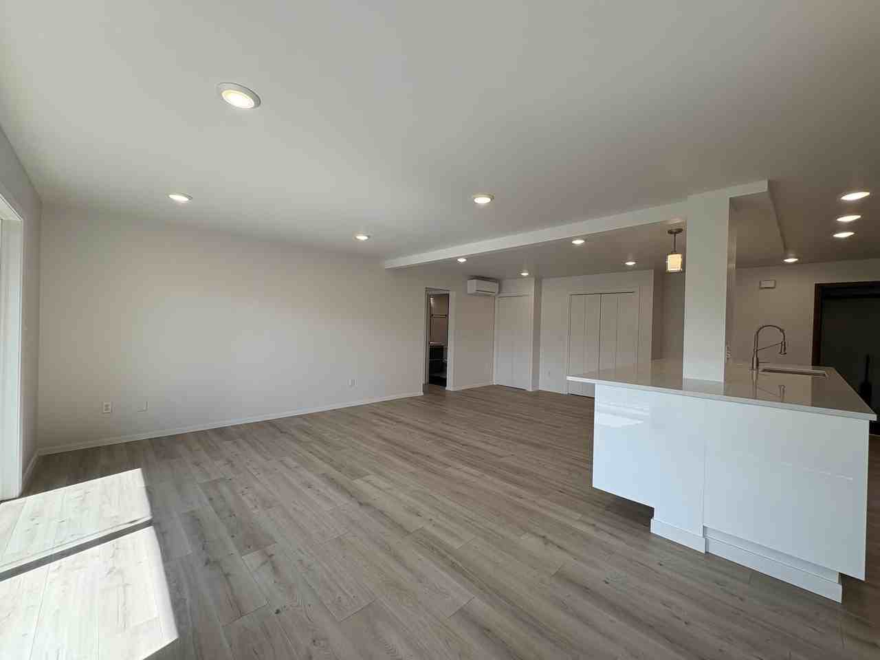 504 S Coeur Dalene St #2 - Photo 5 of 20