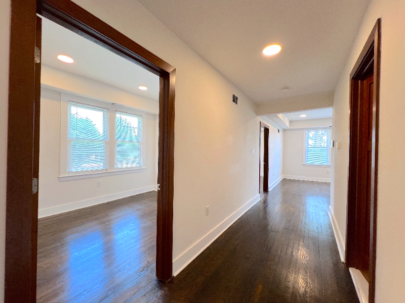 2835 23rd St #2 - Photo 3 of 19