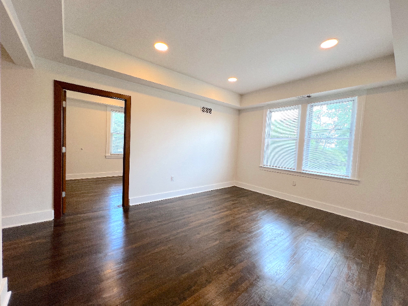 2835 23rd St #2 - Photo 4 of 19