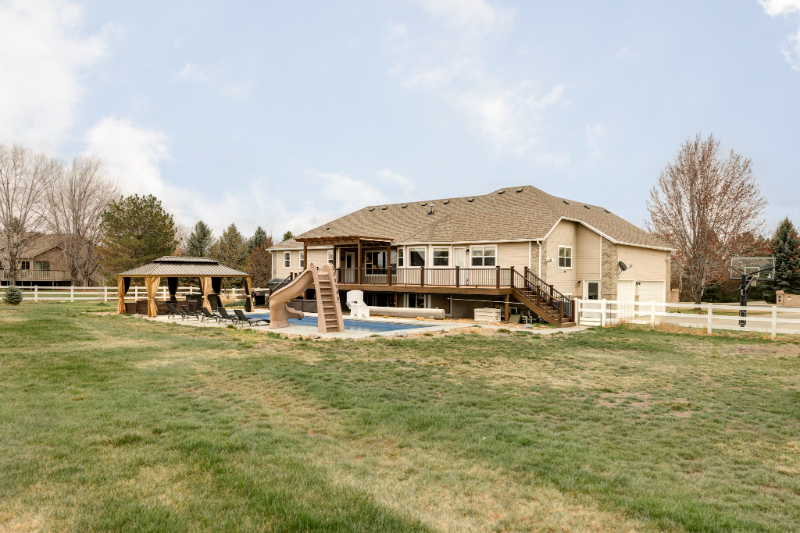 212 Mulligan Lake Dr - Photo 2 of 20