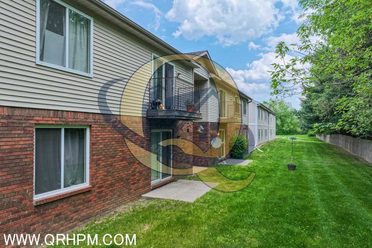 Summerfield Apartments - Photo 4 of 22