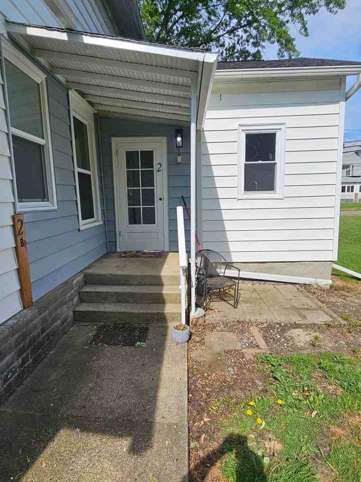 842 Capital Ave Ne #842UNIT2 - Photo 7 of 17