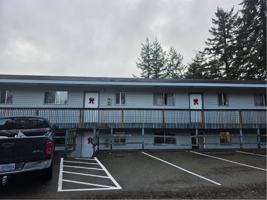 featured image of 990 S 11th St #2