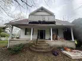 805 S Hickory St - Photo 1 of 1
