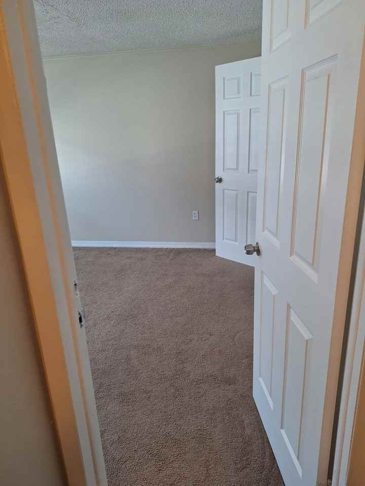 101 Cleveland St - Photo 3 of 17