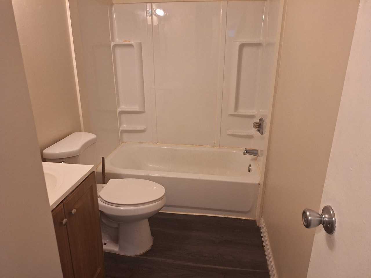 101 Cleveland St - Photo 7 of 17