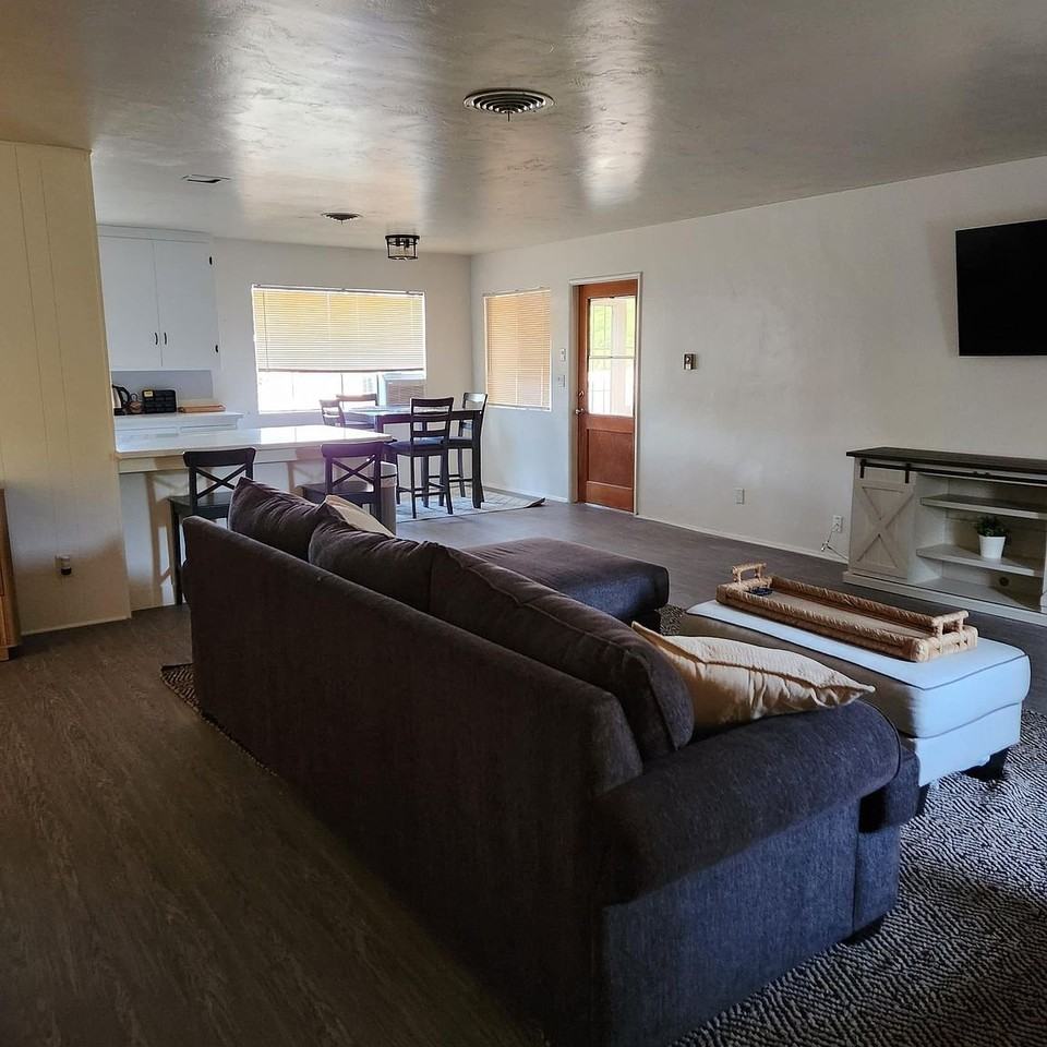6625 Park Ave - Photo 6 of 19