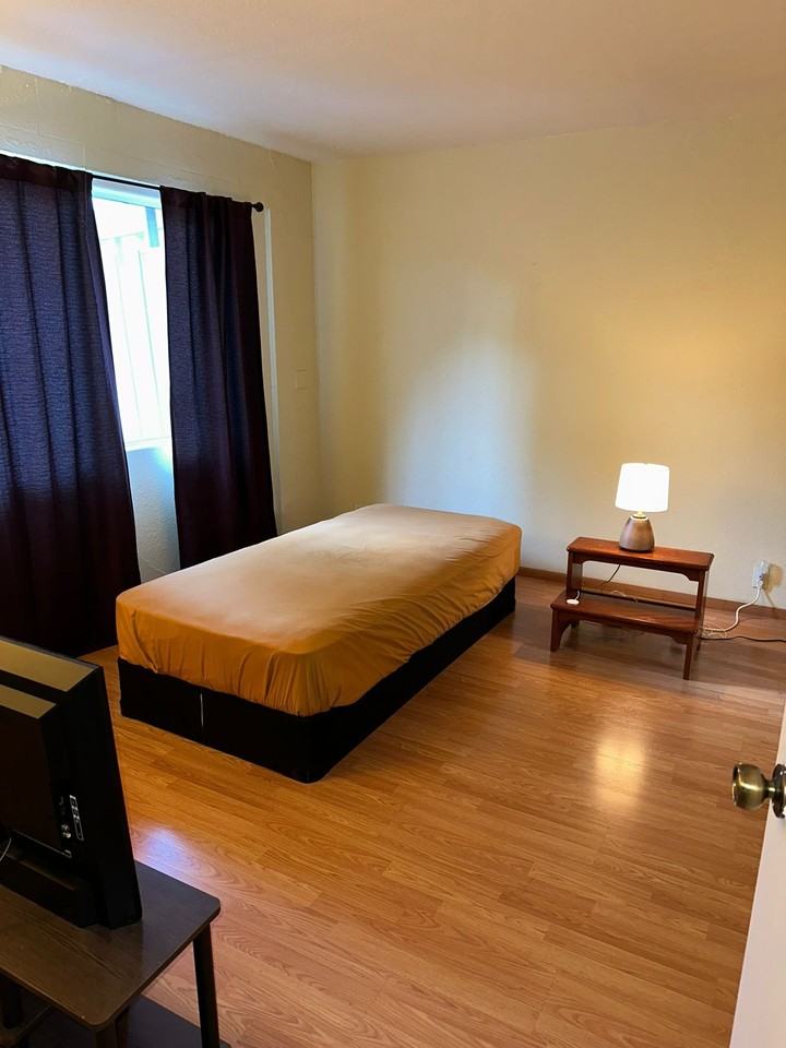 2860 Liholani St - Photo 5 of 9