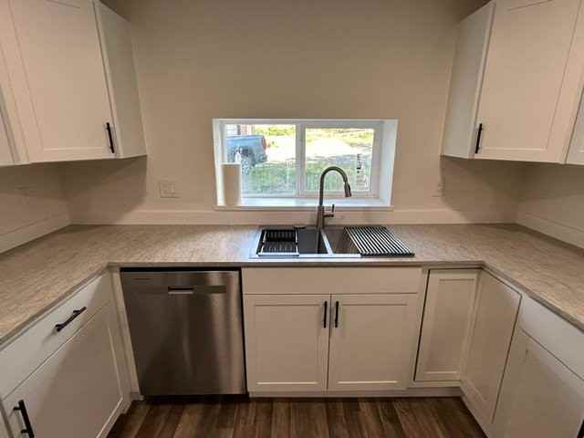 3712 Searles Rd - Photo 3 of 19