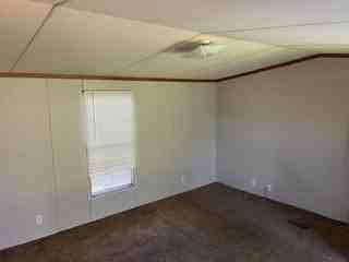 1400 E 15th St - Photo 2 of 4