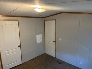 1400 E 15th St - Photo 4 of 4