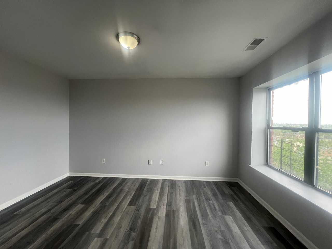281 Mount Prospect Ave #46 - Photo 7 of 9