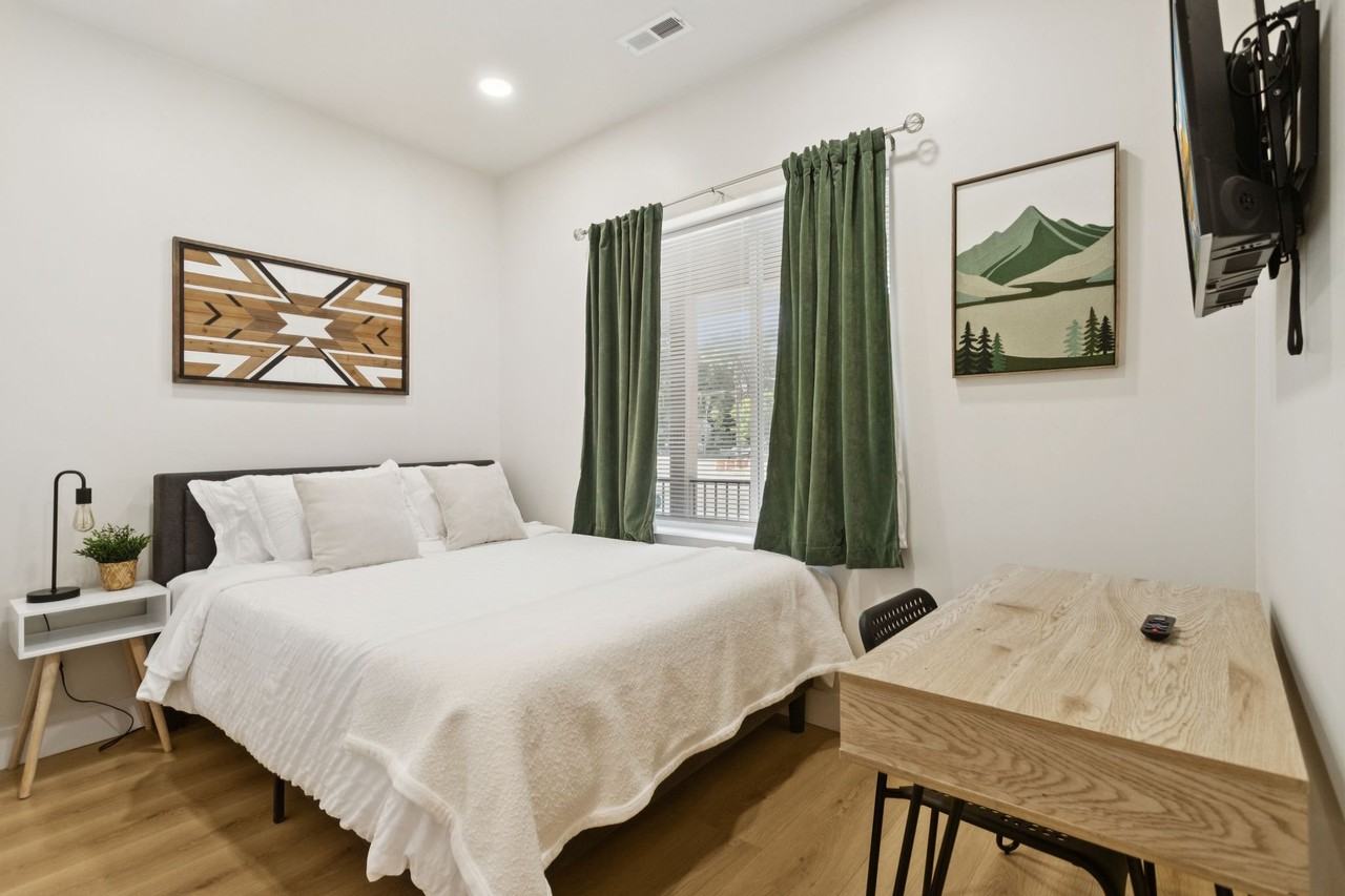 375 E St #375 - Photo 3 of 20
