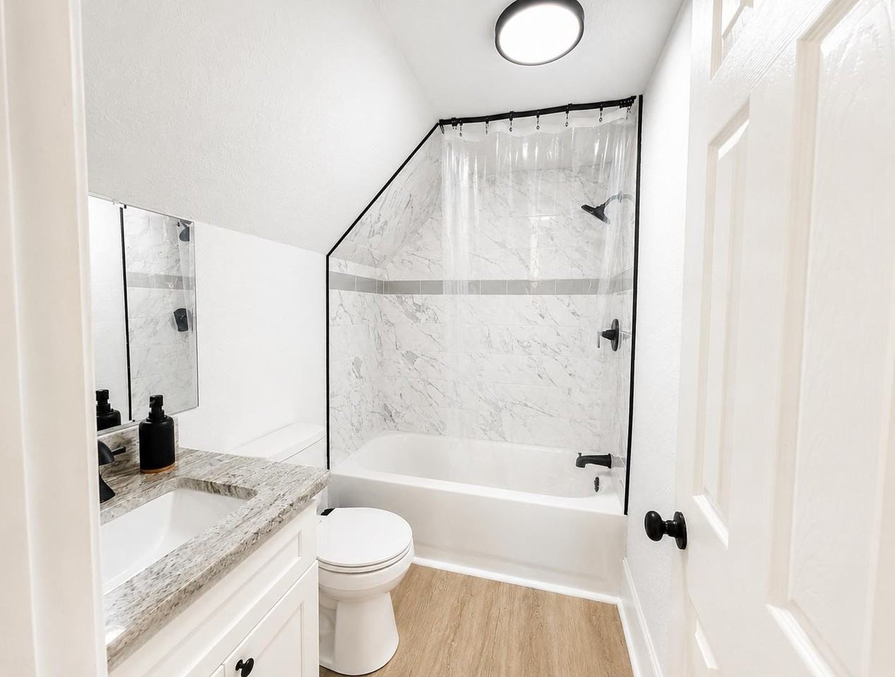 9233 Atwood Ave - Photo 6 of 17