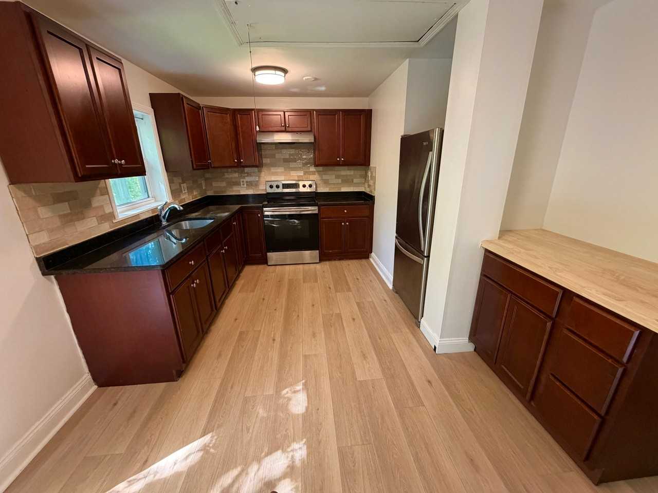 117 Arlington St #2 - Photo 2 of 17